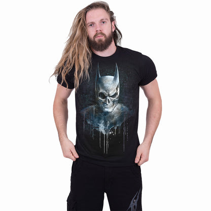 Een foto van een DC Comics T-Shirt