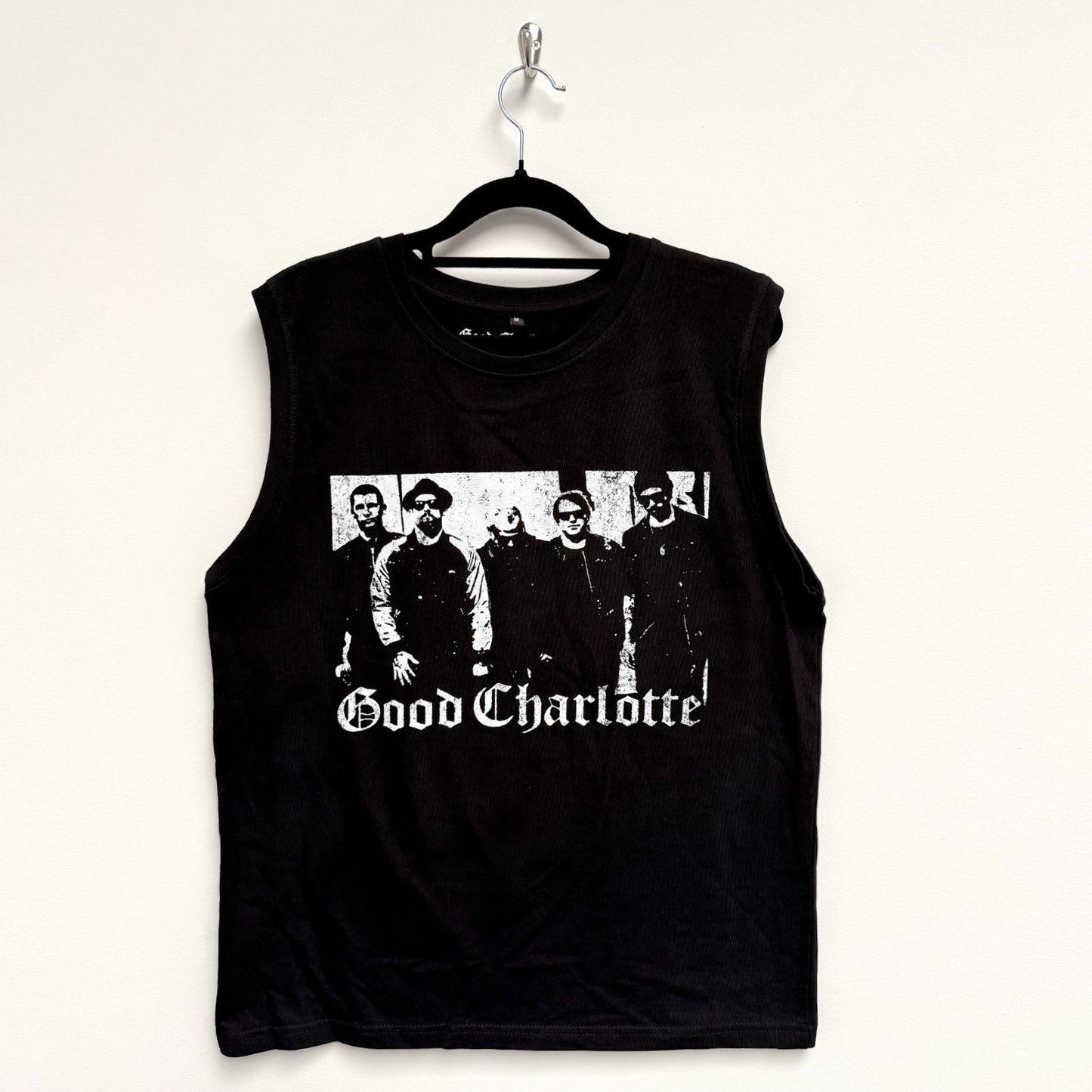 Een foto van een Good Charlotte T-Shirt