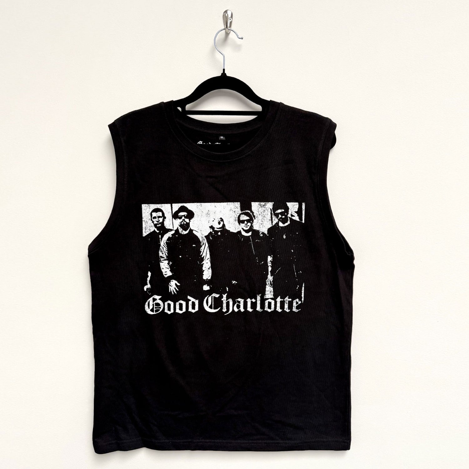 Een foto van een Good Charlotte T-Shirt