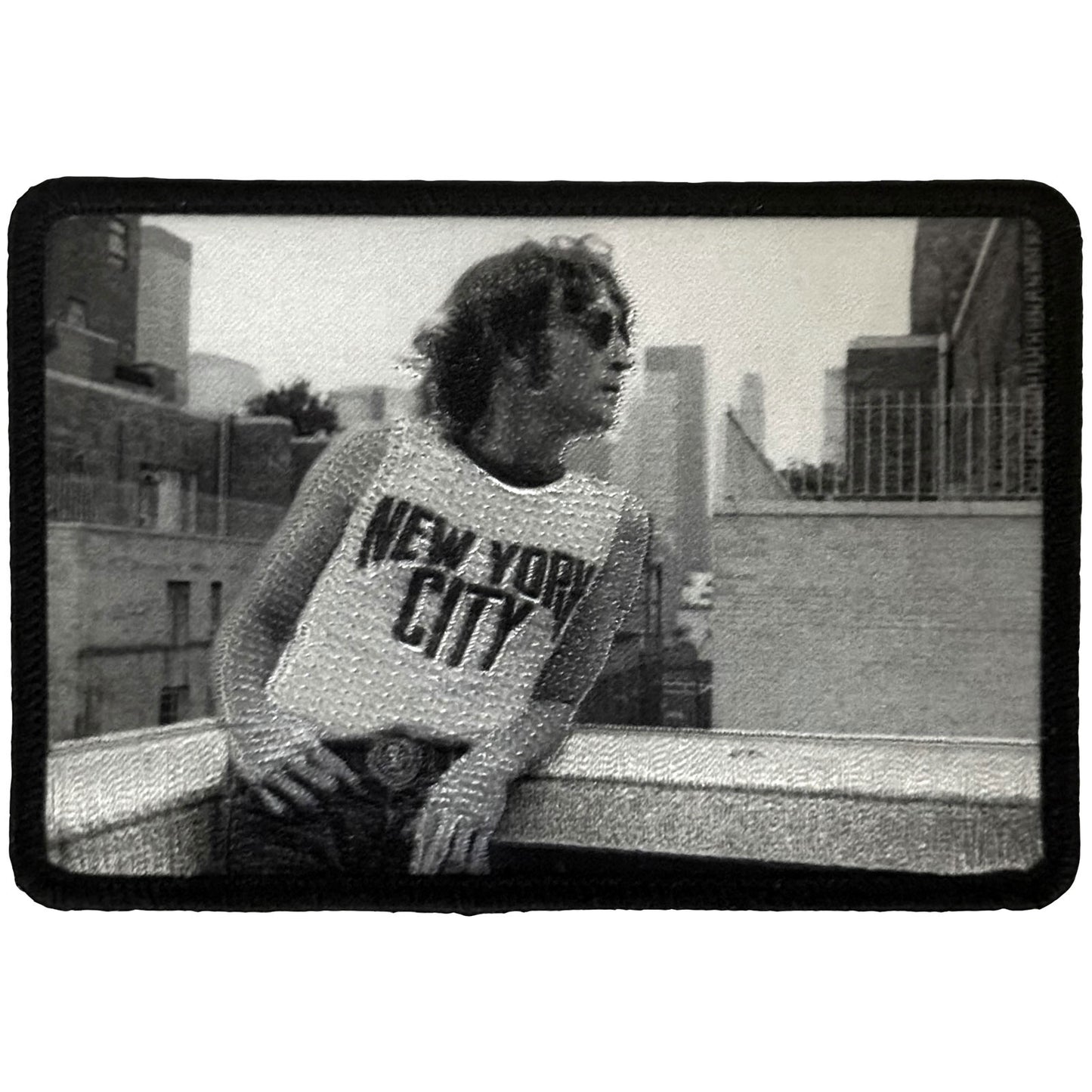 Een foto van een John Lennon Patch