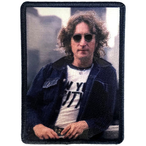 Een foto van een John Lennon Patch
