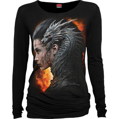 Een foto van een Spiral T-Shirt