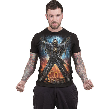 Een foto van een Spiral T-Shirt