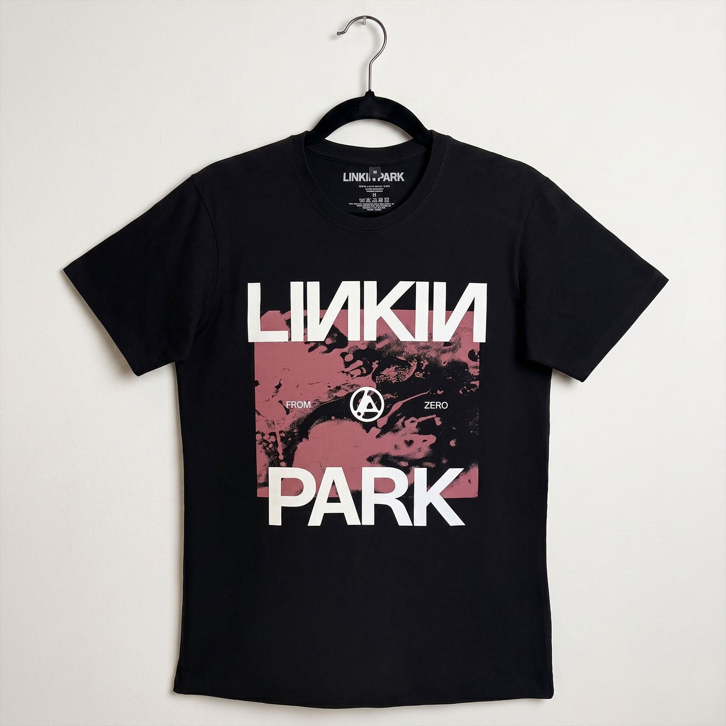 Een foto van een Linkin Park T-Shirt