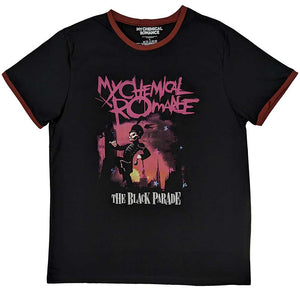 Een foto van een My Chemical Romance Ringer T-Shirt