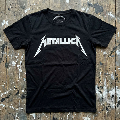 Een foto van een Metallica T-Shirt