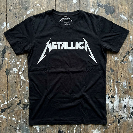 Een foto van een Metallica T-Shirt