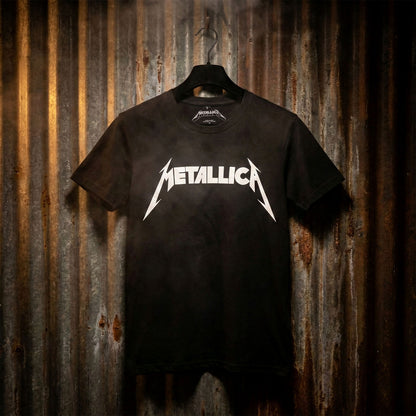 Een foto van een Metallica T-Shirt