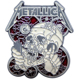 Een foto van een Metallica Speld Badge
