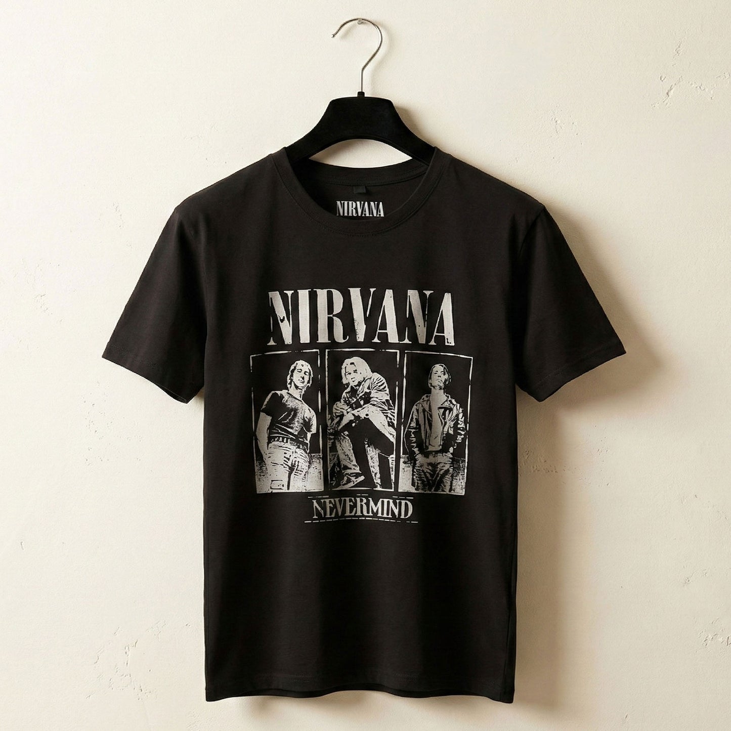 Een foto van een Nirvana T-Shirt