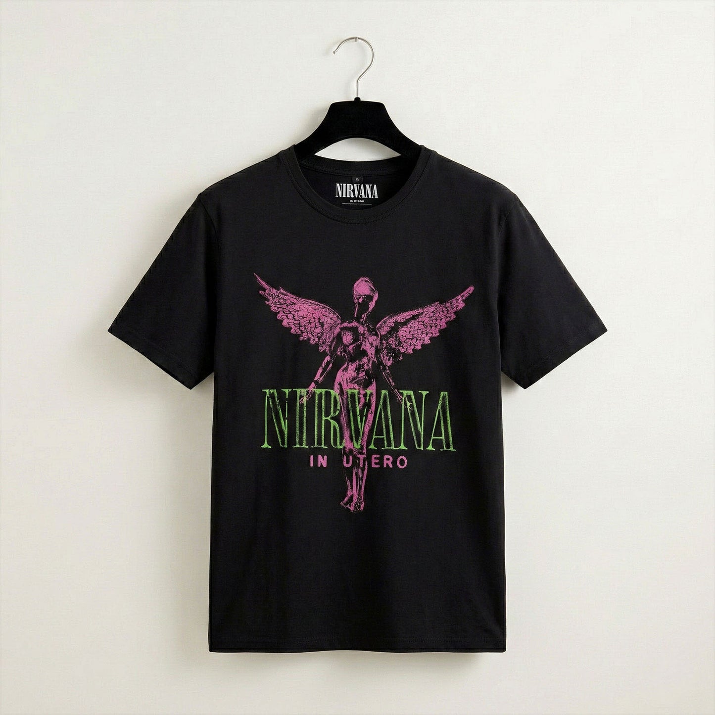Een foto van een Nirvana T-Shirt