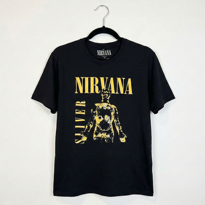 Een foto van een Nirvana T-Shirt