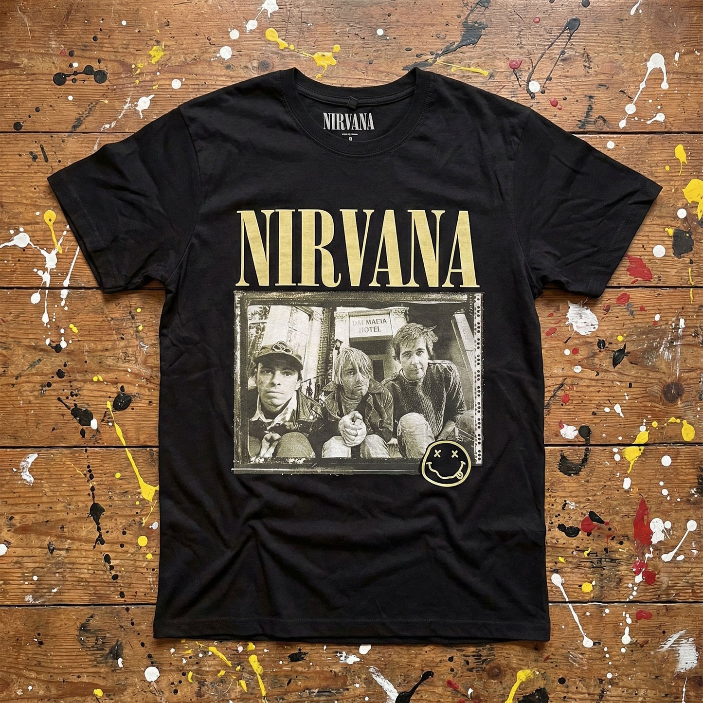 Een foto van een Nirvana T-Shirt