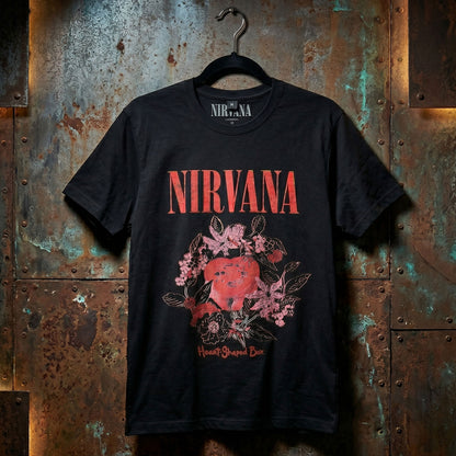 Een foto van een Nirvana T-Shirt