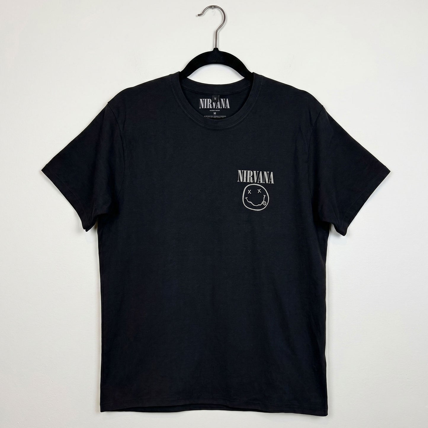 Een foto van een Nirvana T-Shirt