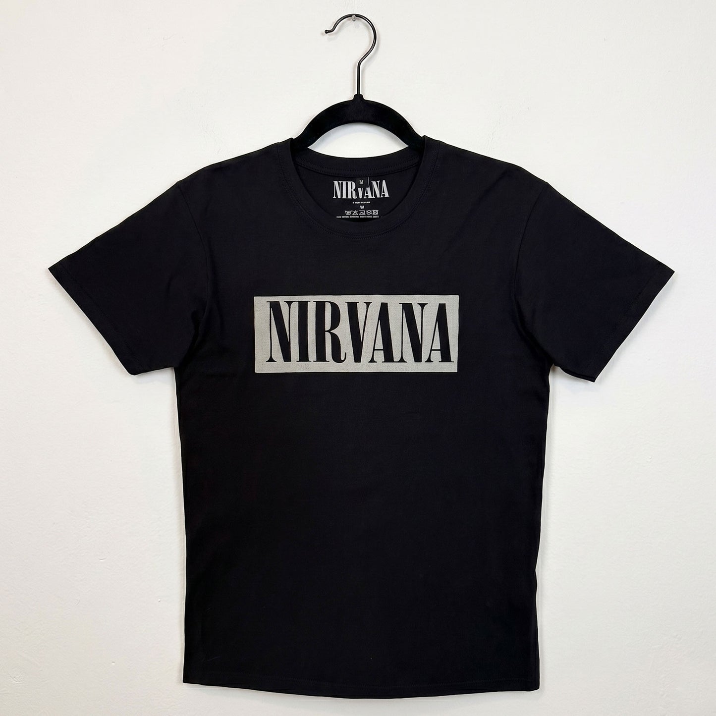 Een foto van een Nirvana T-Shirt