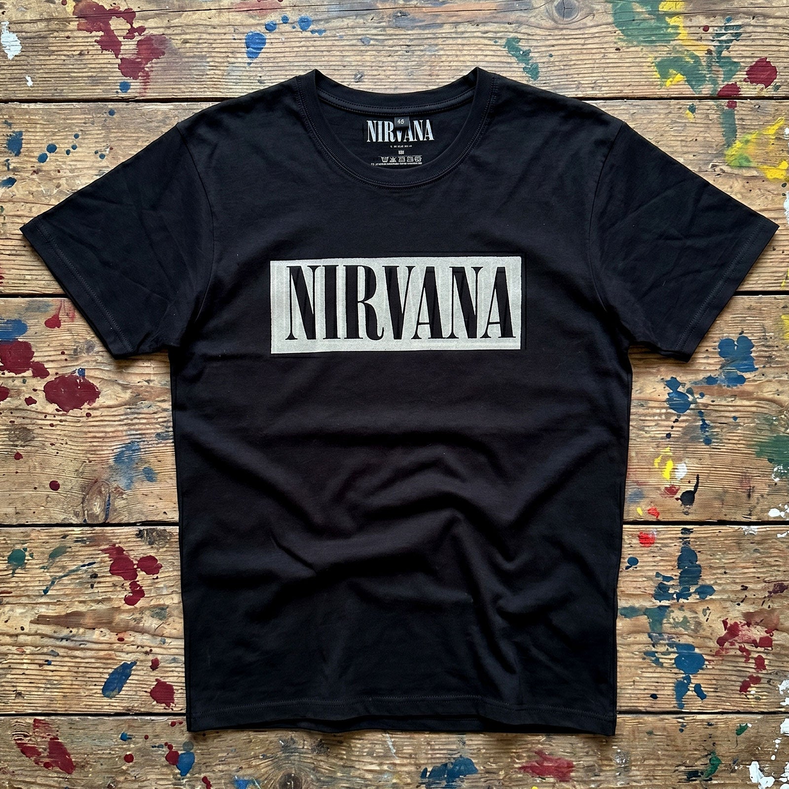Een foto van een Nirvana T-Shirt