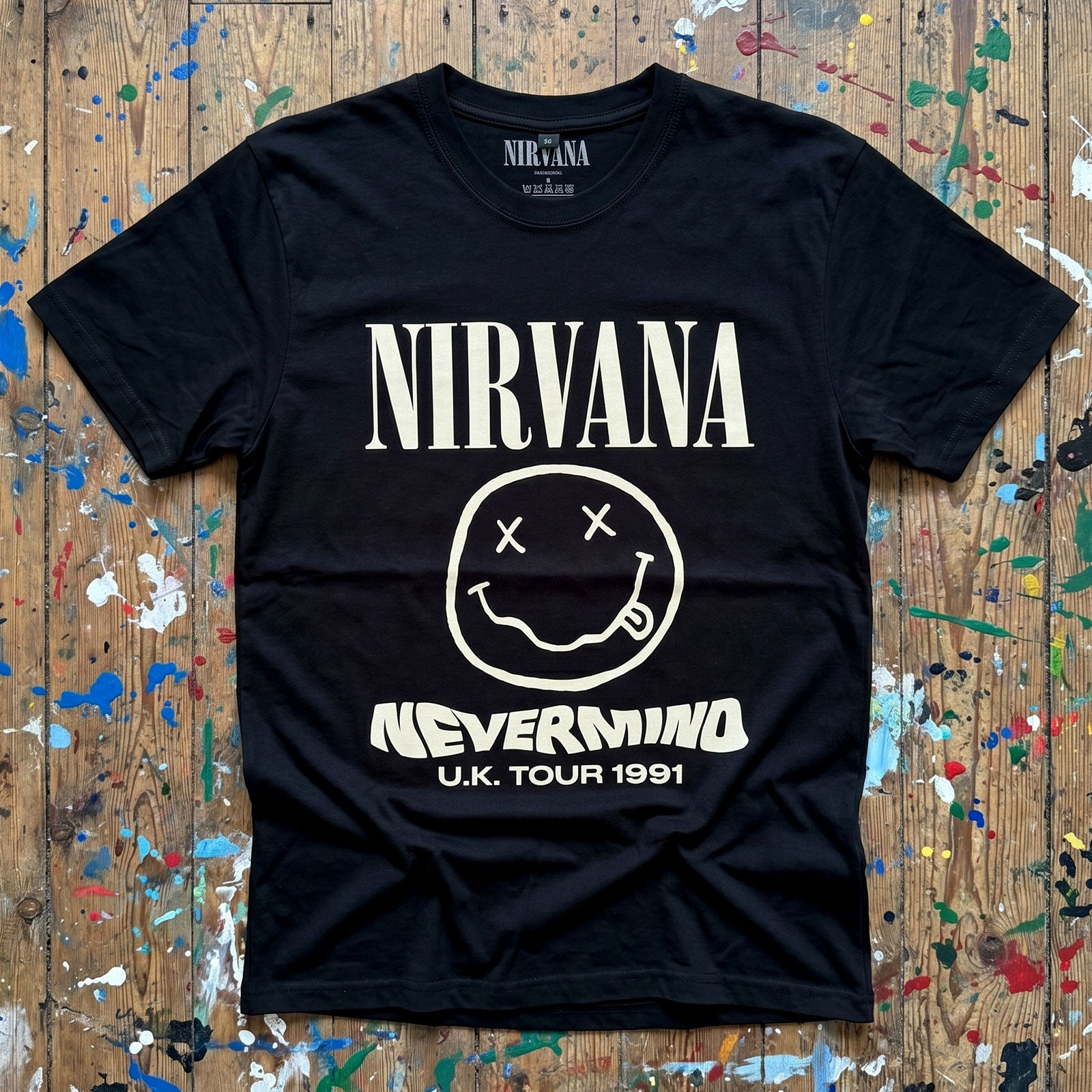 Een foto van een Nirvana T-Shirt