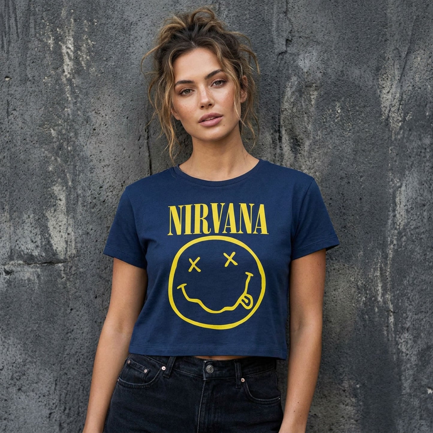Een foto van een Nirvana Crop Top