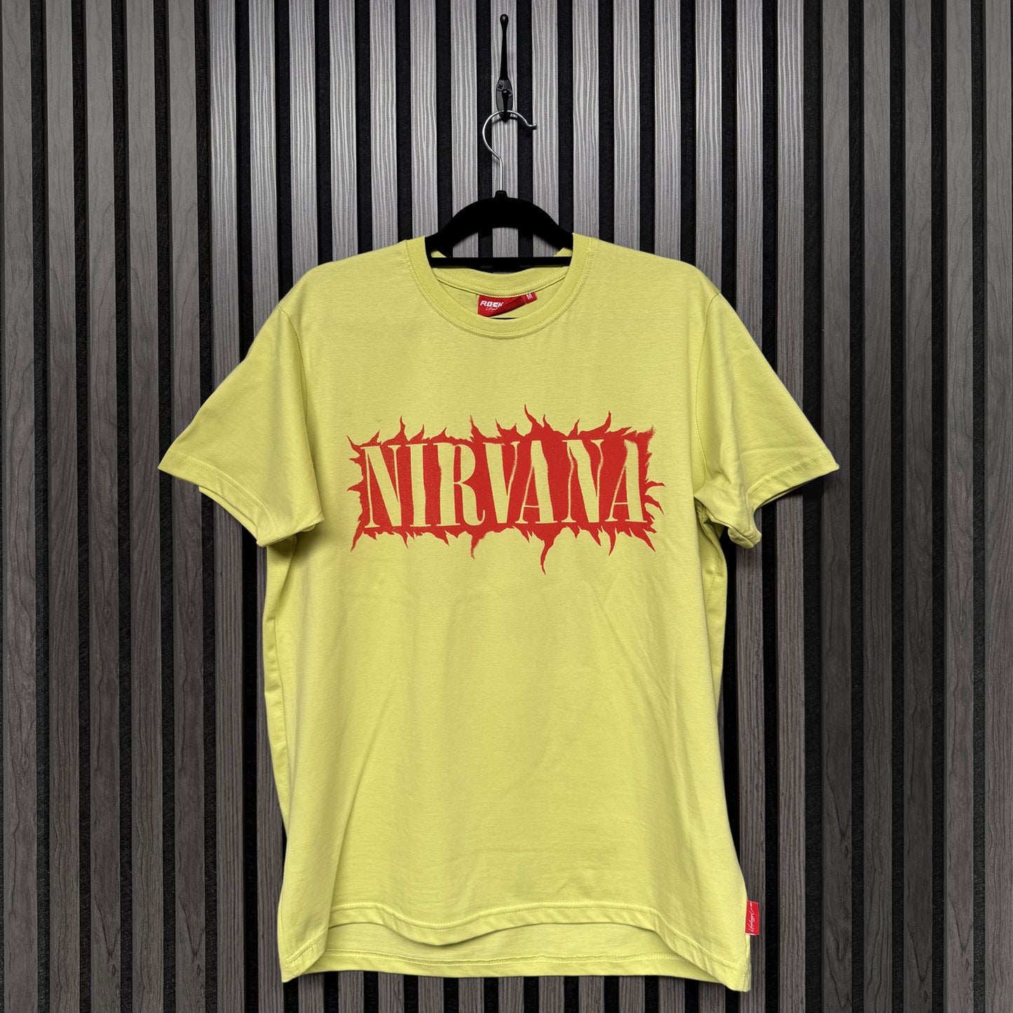 Een foto van een Nirvana T-Shirt