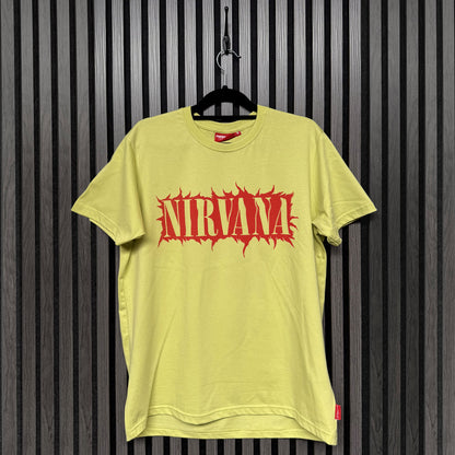 Een foto van een Nirvana T-Shirt