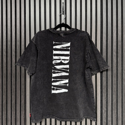Een foto van een Nirvana T-Shirt