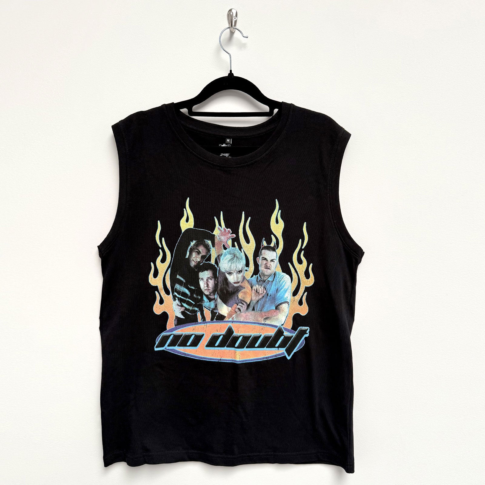 Een foto van een No Doubt T-Shirt