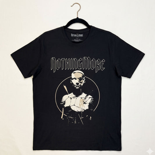 Een foto van een Nothing More T-Shirt
