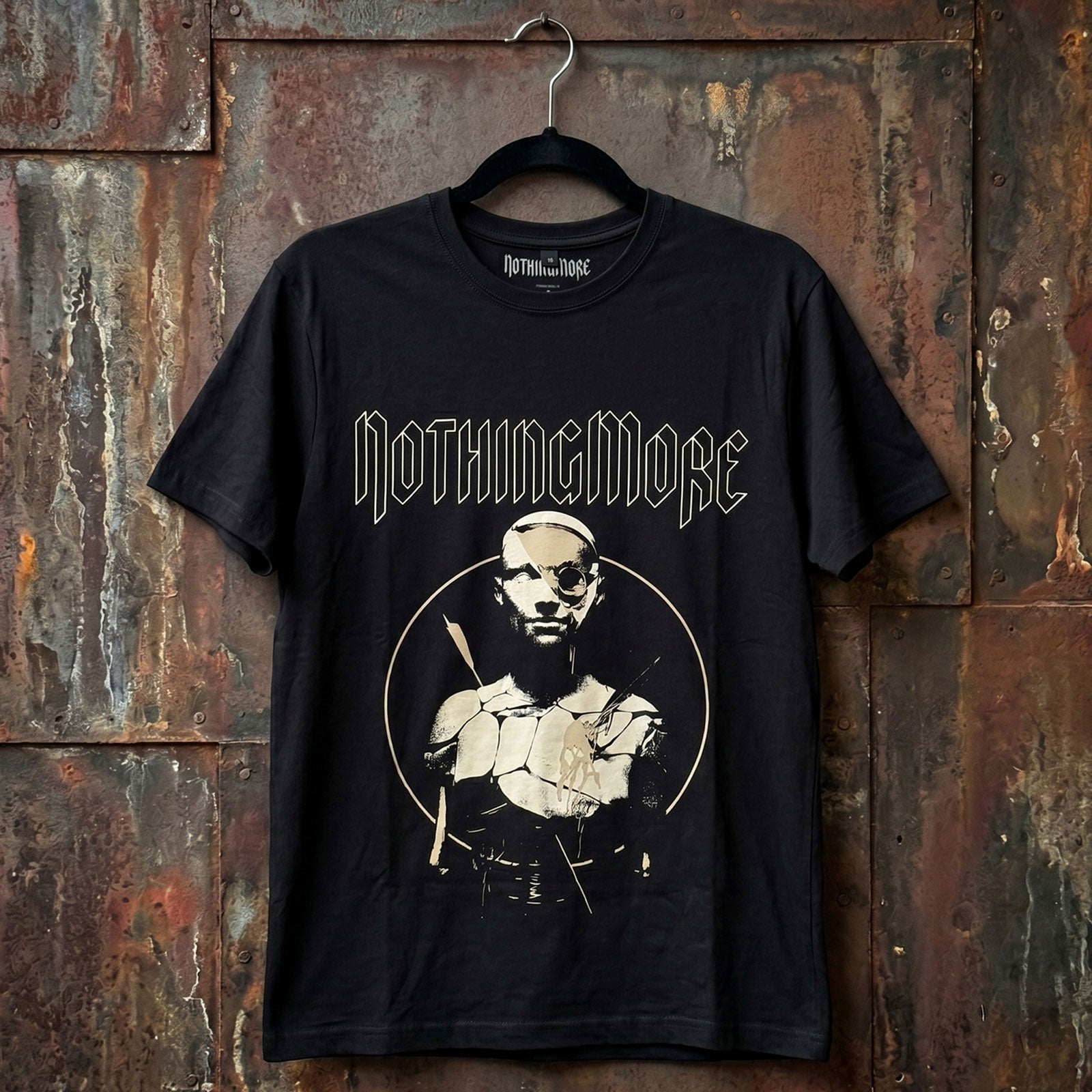 Een foto van een Nothing More T-Shirt