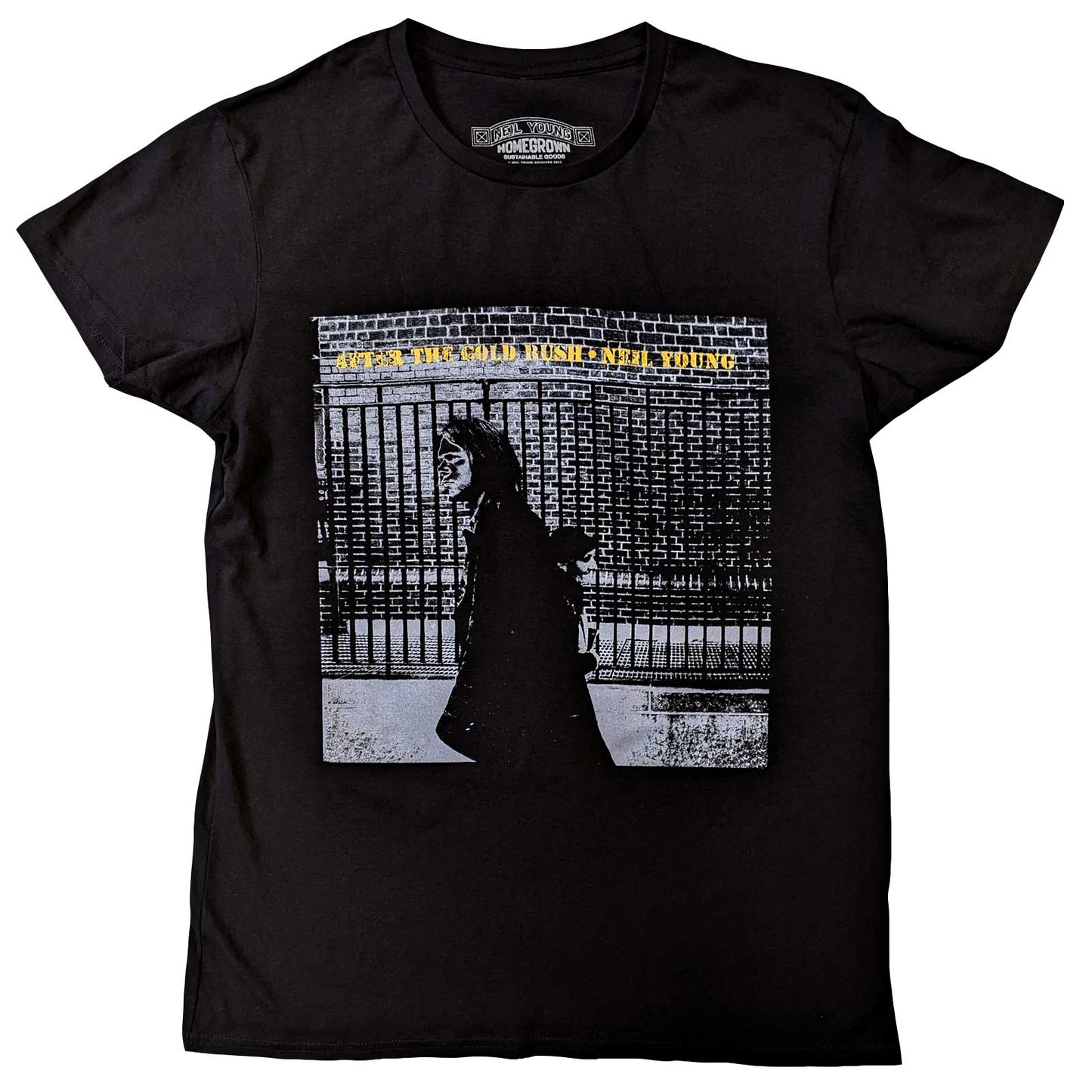 Een foto van een Neil Young T-Shirt