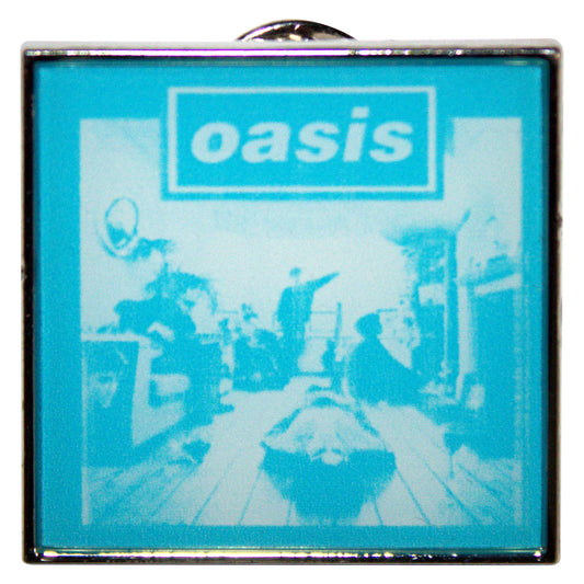 Een foto van een Oasis Speld Badge