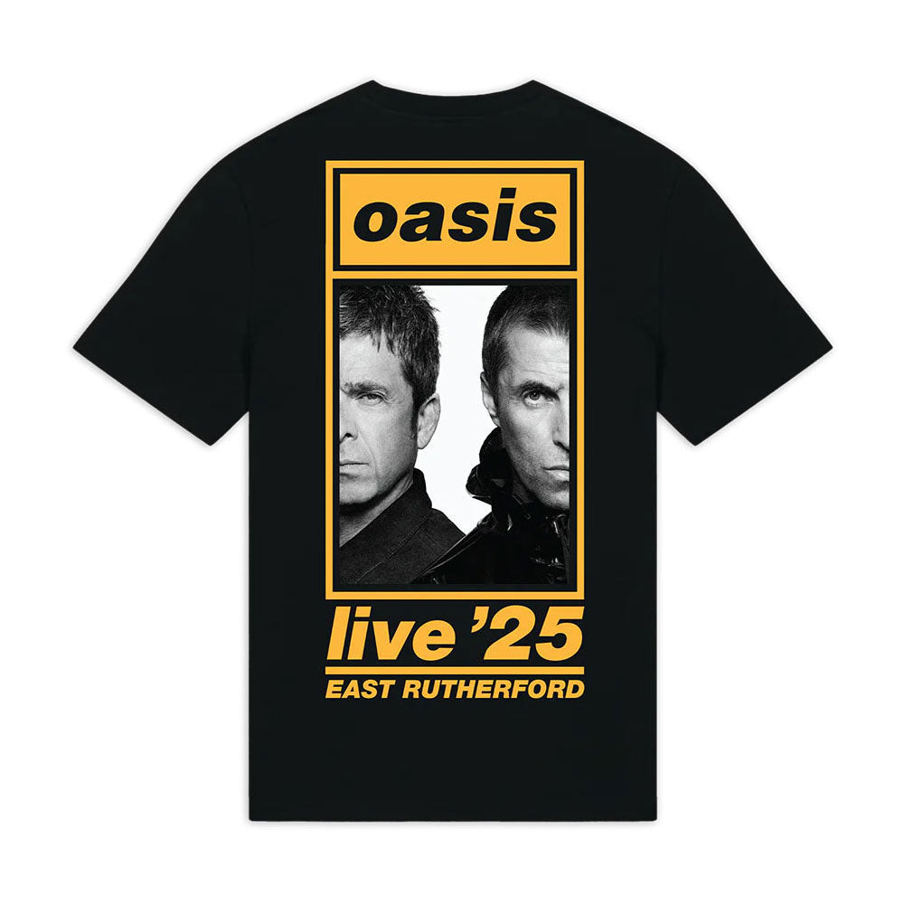Een foto van een Oasis T-Shirt