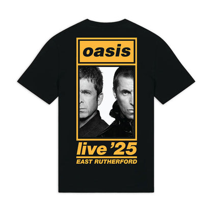 Een foto van een Oasis T-Shirt