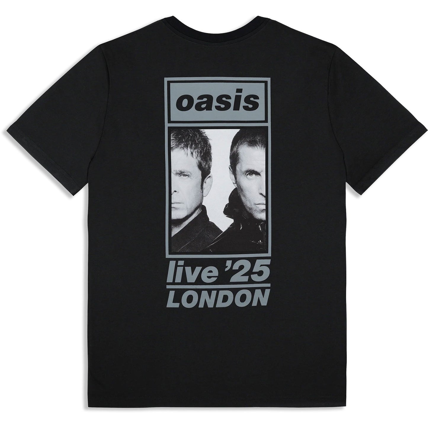 Een foto van een Oasis T-Shirt