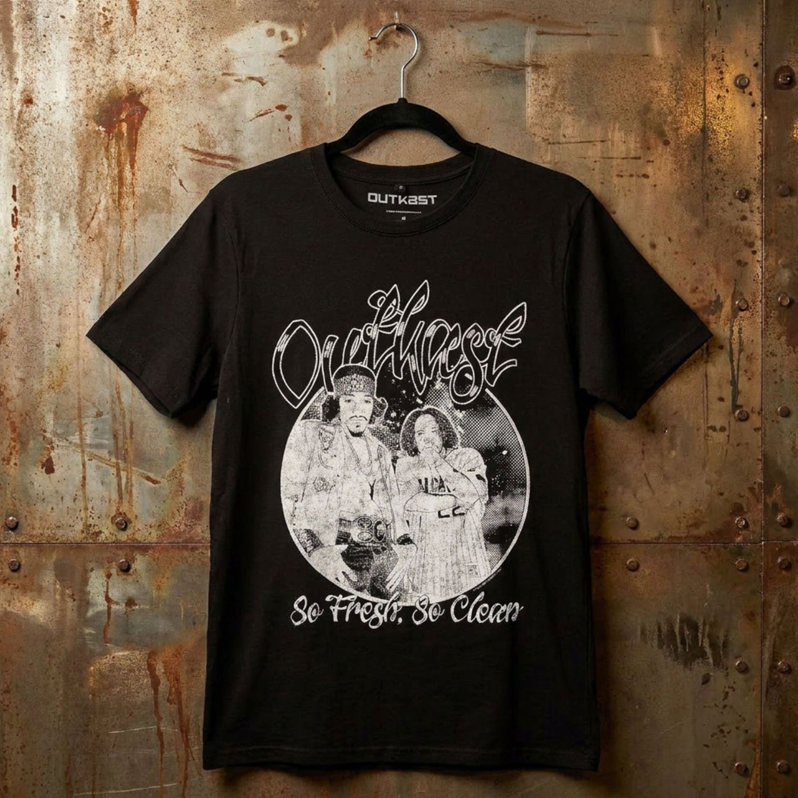 Een foto van een Outkast T-Shirt