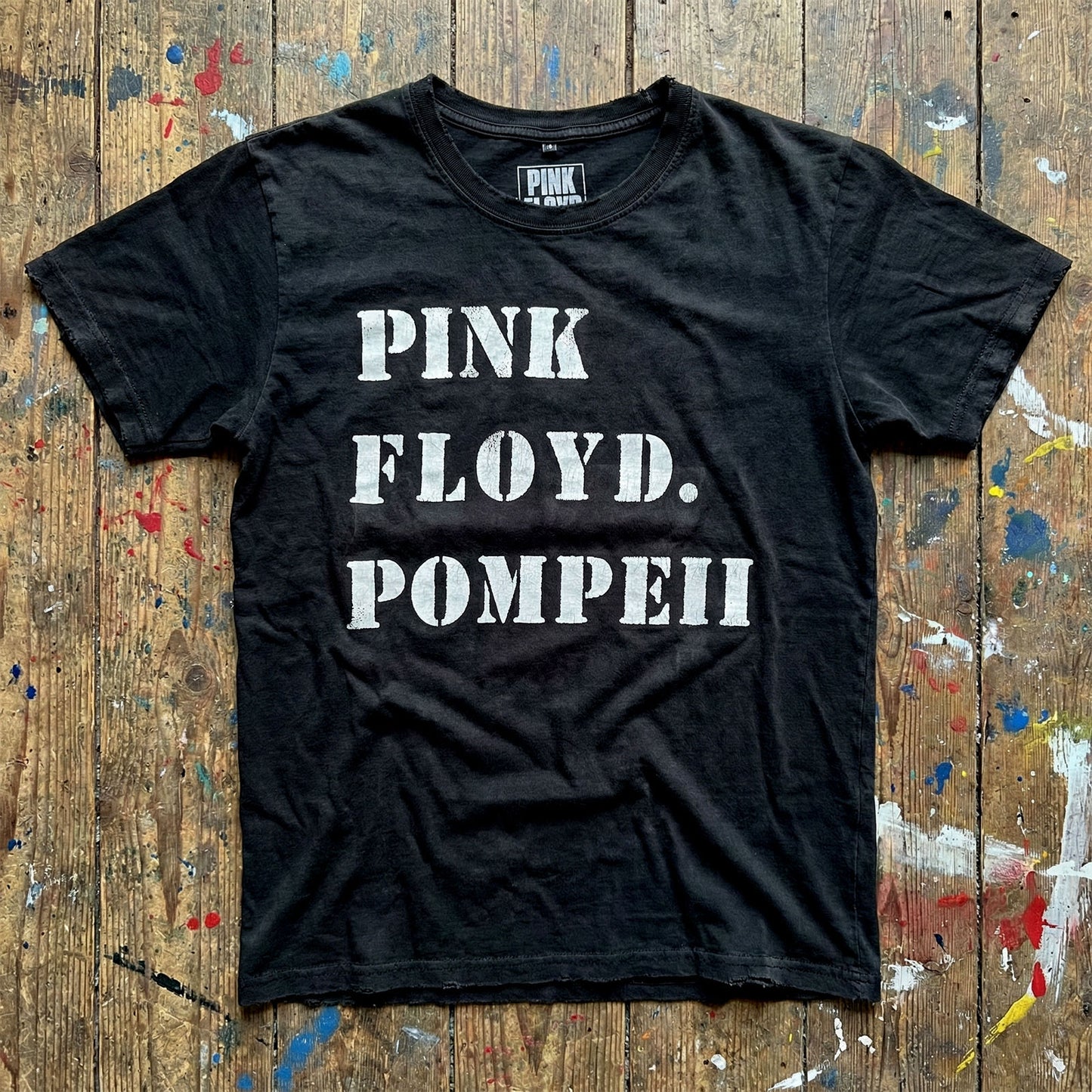 Een foto van een Pink Floyd T-Shirt