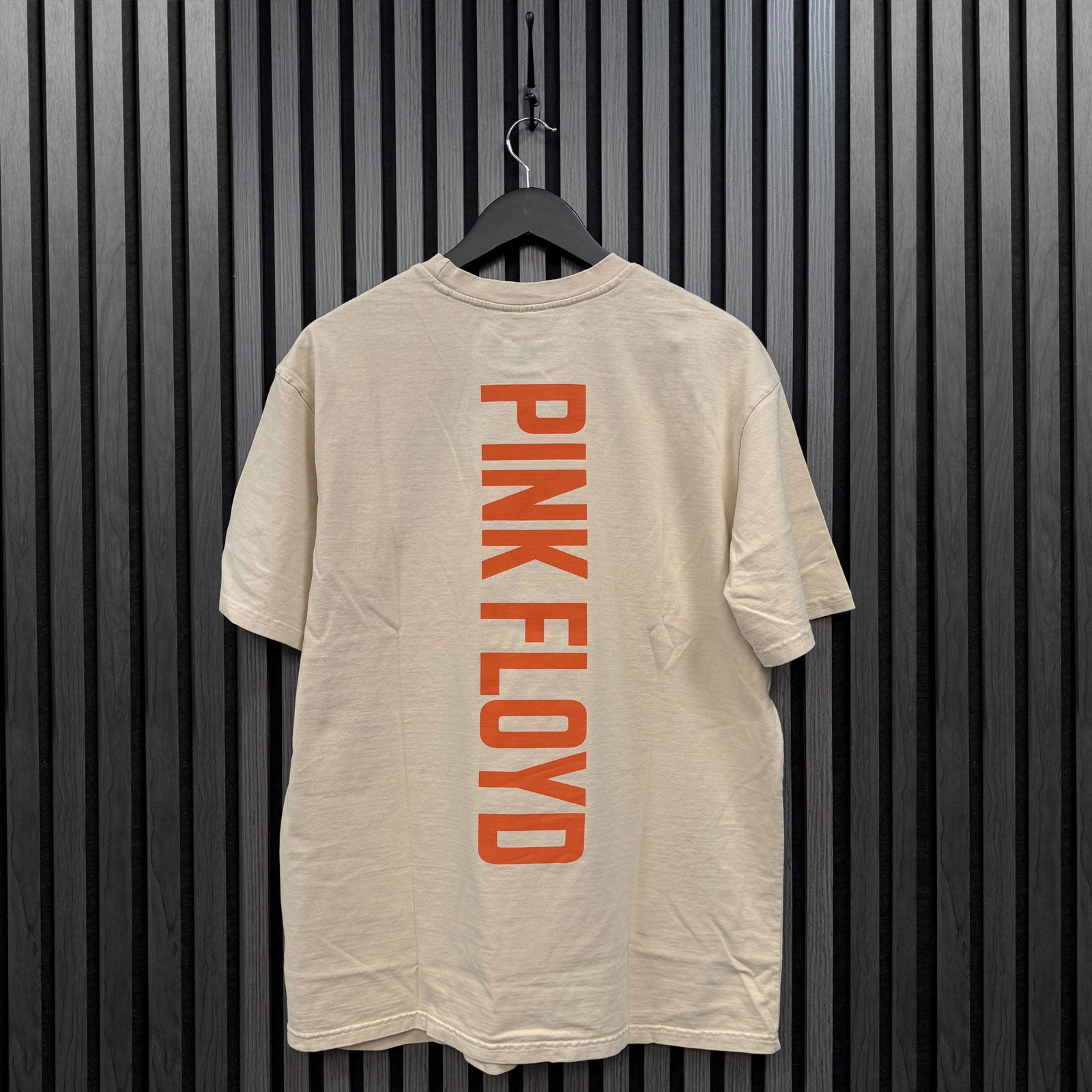 Een foto van een Pink Floyd T-Shirt