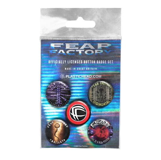 Een foto van een FEAR FACTORY Badge