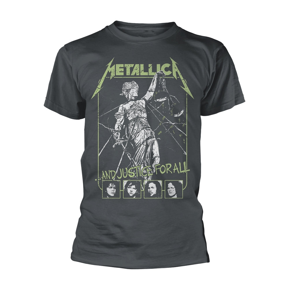 Een foto van een METALLICA T-Shirt