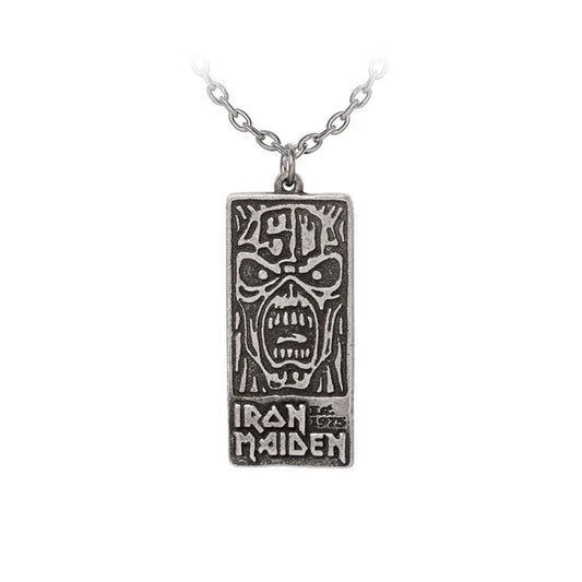 Een foto van een Iron Maiden Sieraad