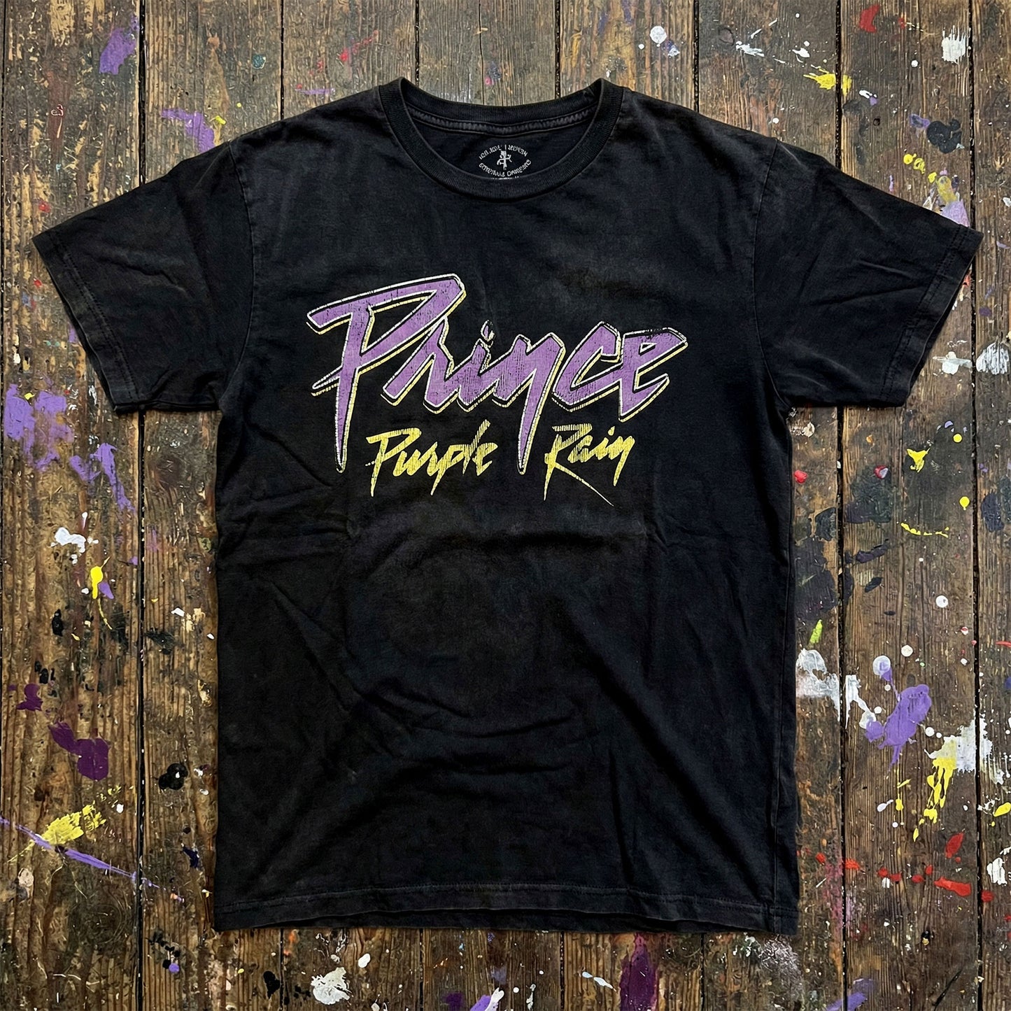Een foto van een Prince T-Shirt