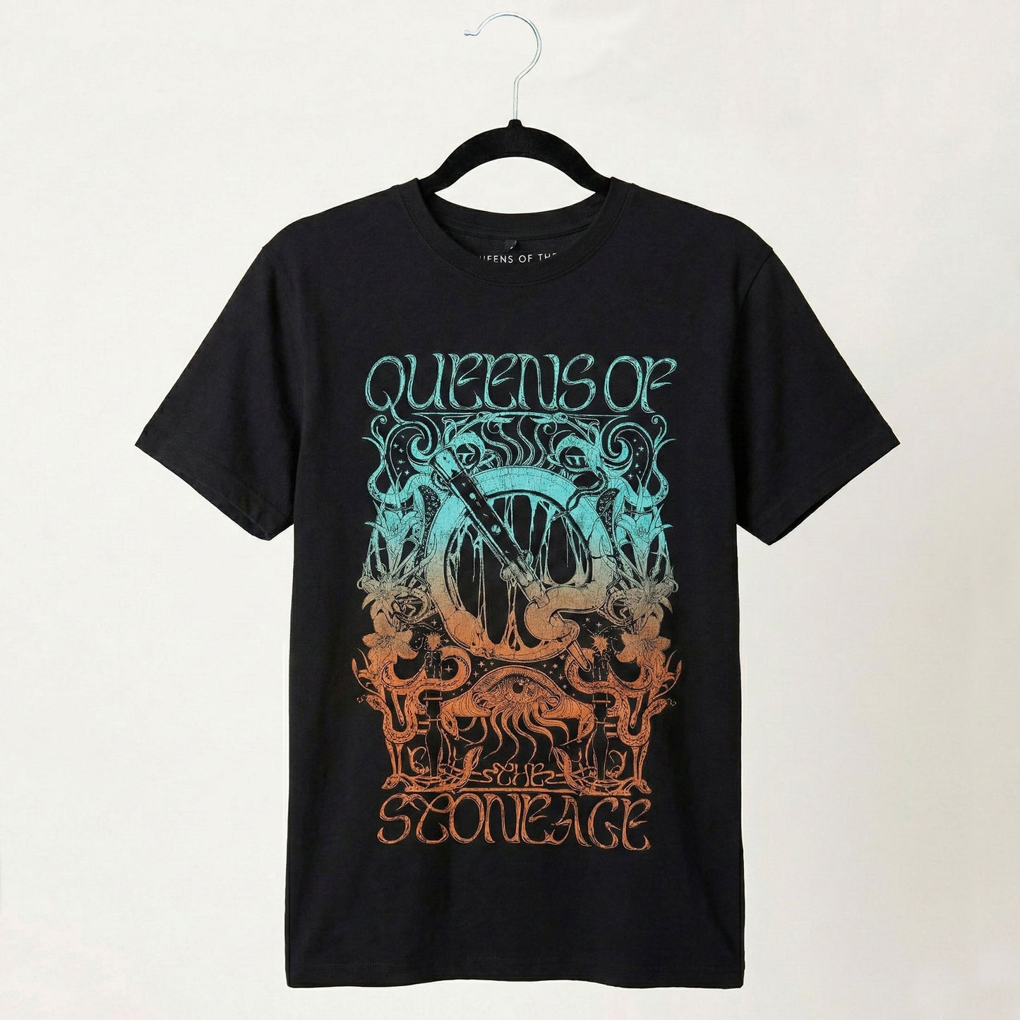 Een foto van een Queens Of The Stone Age T-Shirt