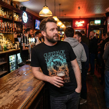 Een foto van een Queens Of The Stone Age T-Shirt