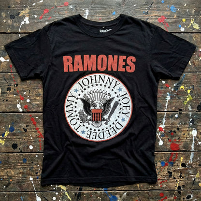 Een foto van een Ramones T-Shirt