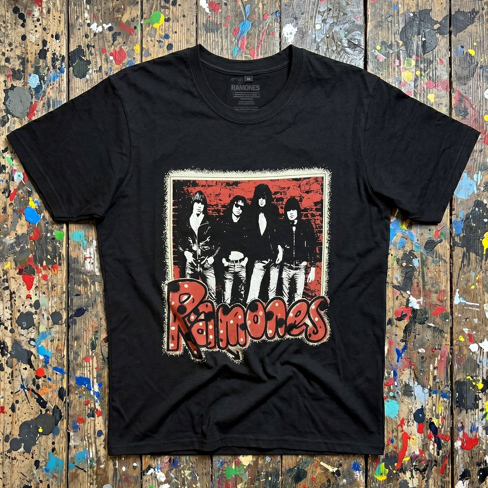 Een foto van een Ramones T-Shirt