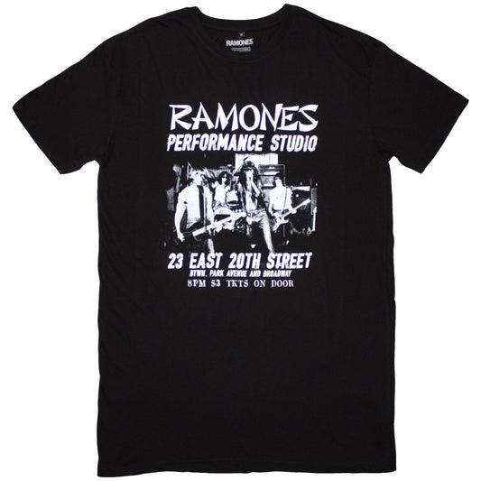Een foto van een Ramones T-Shirt
