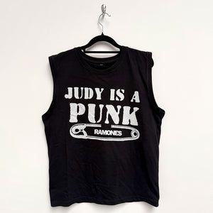 Een foto van een Ramones T-Shirt