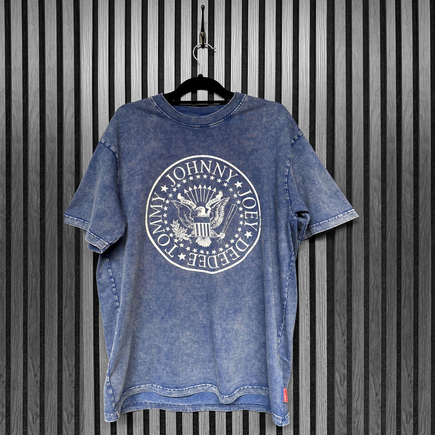 Een foto van een Ramones T-Shirt