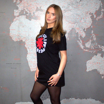 Een foto van een Red Hot Chili Peppers T-Shirt Jurk
