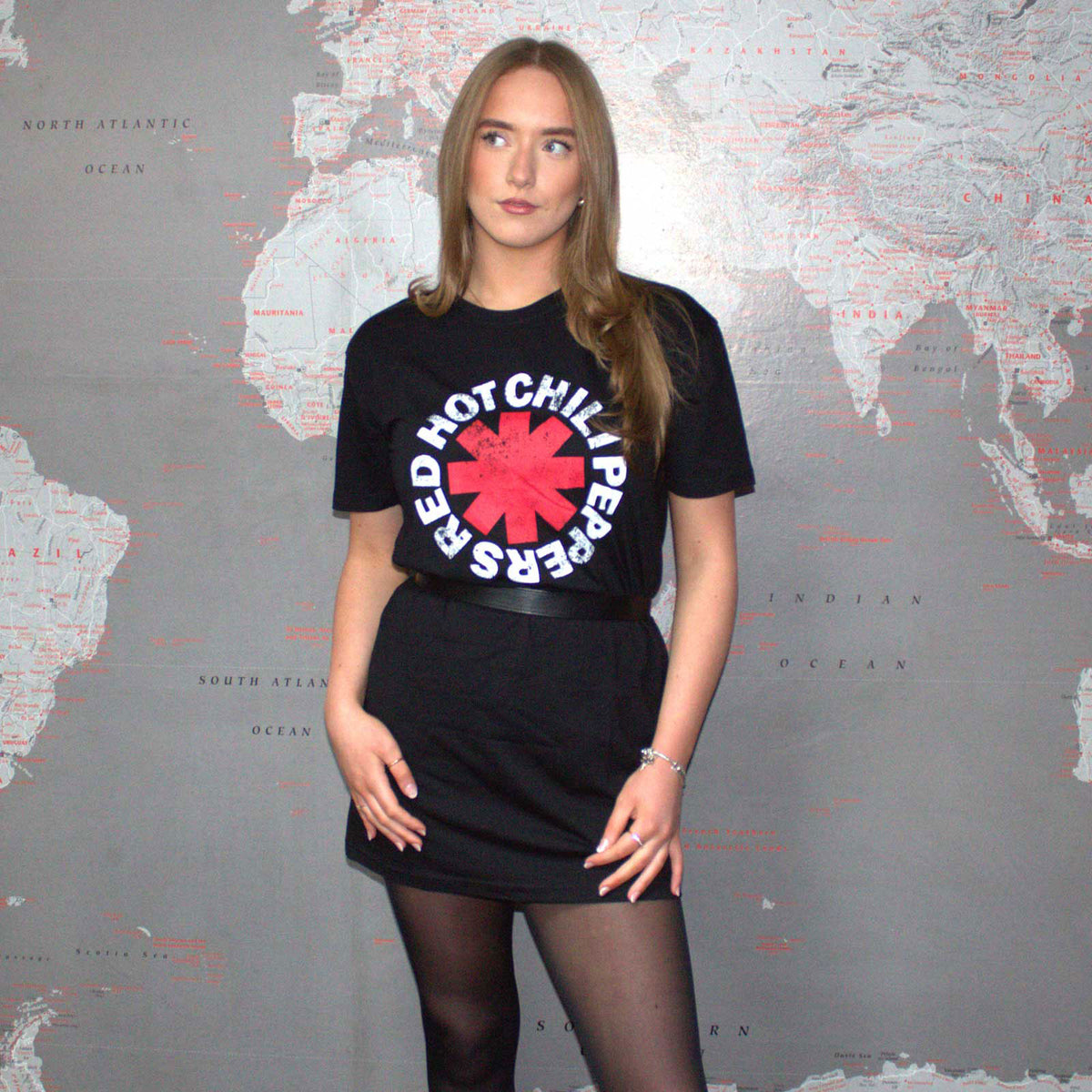 Een foto van een Red Hot Chili Peppers T-Shirt Jurk